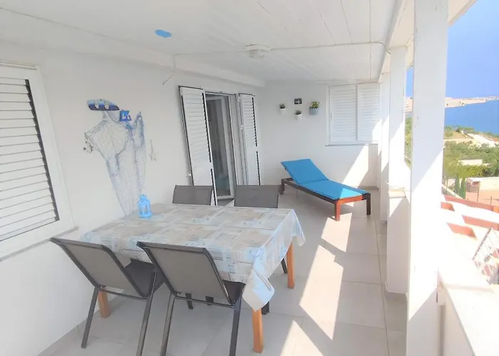 Summer House Hacienda, Pag -